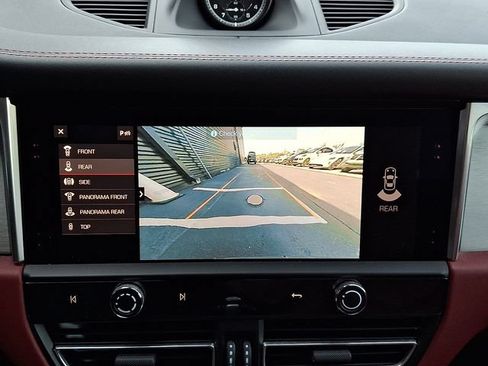 Certified 2023 Porsche Macan Turbo AWD/4WD image 22