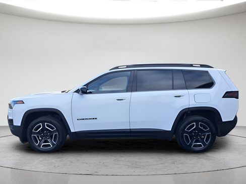 New 2026 Jeep Cherokee Laredo AWD/4WD image 6