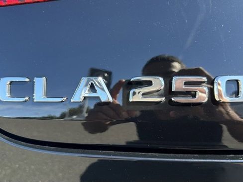 Used 2025 Mercedes-Benz CLA 250 4MATIC image 8