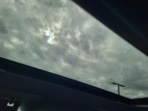 Used 2026 GMC Sierra 1500 Denali Ultimate image 17