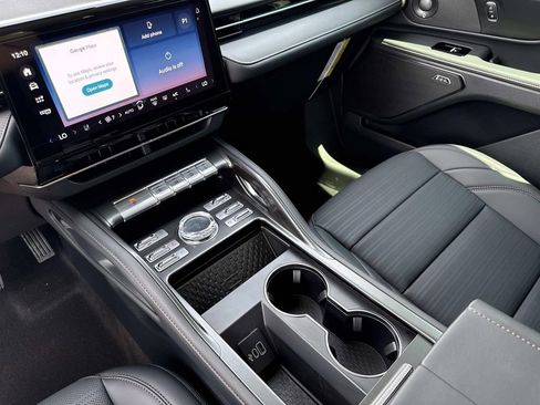 New 2026 Lincoln Nautilus Reserve w/ Jet Appearance Package AWD/4WD image 25