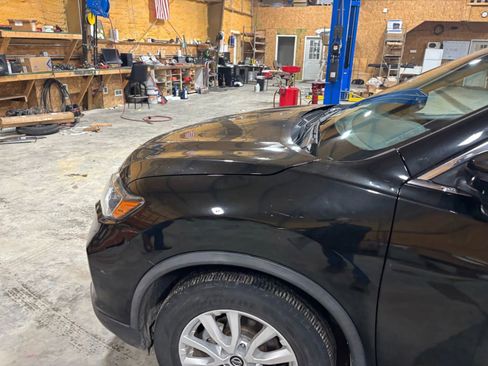 Used 2020 Nissan Rogue S w/ Special Edition Package image 14