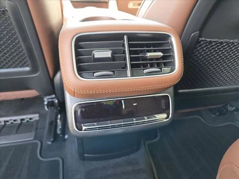Certified 2026 Mercedes-Benz GLS 450 4MATIC image 19