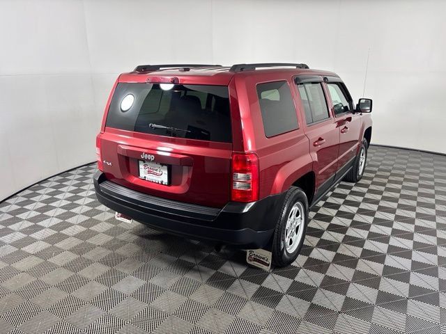 Used 2016 Jeep Patriot Sport w/ Power Value Group AWD/4WD image 7