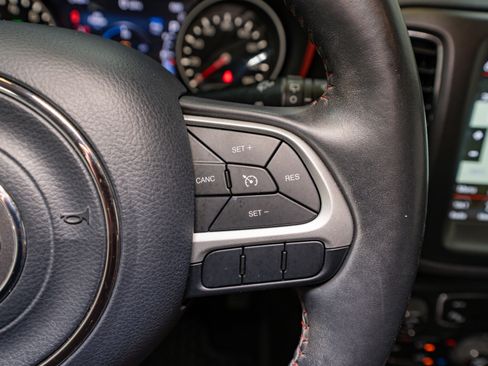 Used 2019 Jeep Compass Trailhawk w/ Cold Weather Group image 24