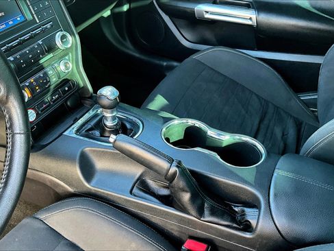 Used 2016 Ford Mustang GT image 13