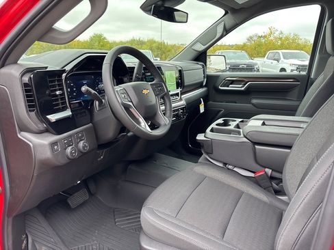 Certified 2026 Chevrolet Silverado 1500 LT image 10