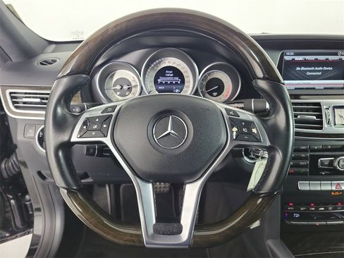 Used 2015 Mercedes-Benz E 350 Sedan image 20