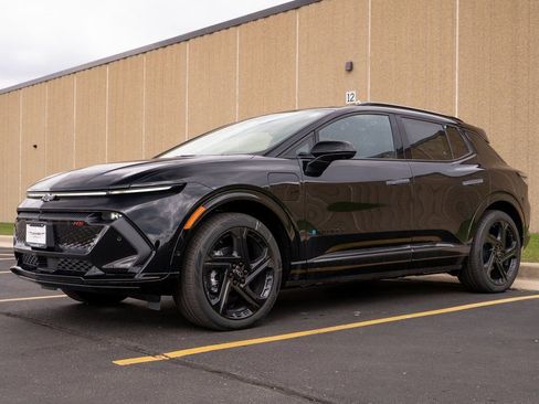 New 2025 Chevrolet Equinox EV RS w/ Active Safety Package 3 image 4