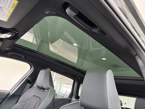 New 2026 BMW X3 xDrive30i w/ Premium Package AWD/4WD image 16