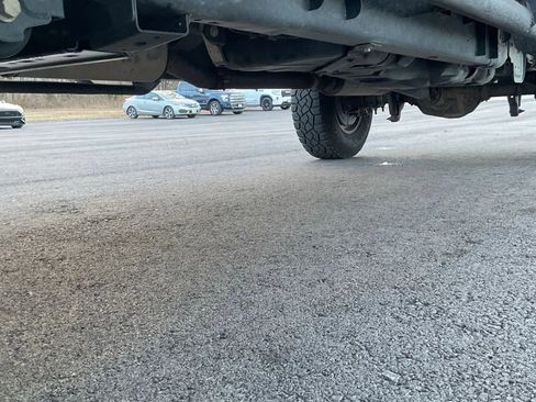 Used 2020 Ford F350 XL w/ Power Equipment Group image 18
