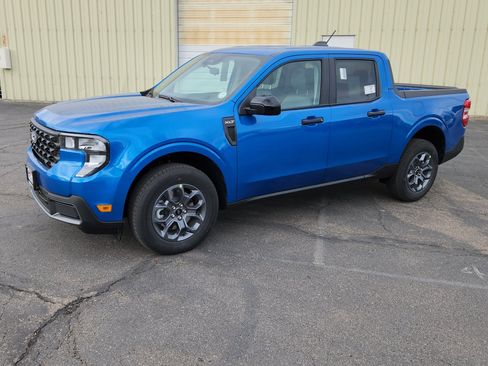 New 2025 Ford Maverick XLT w/ Equipment Group 301A image 3