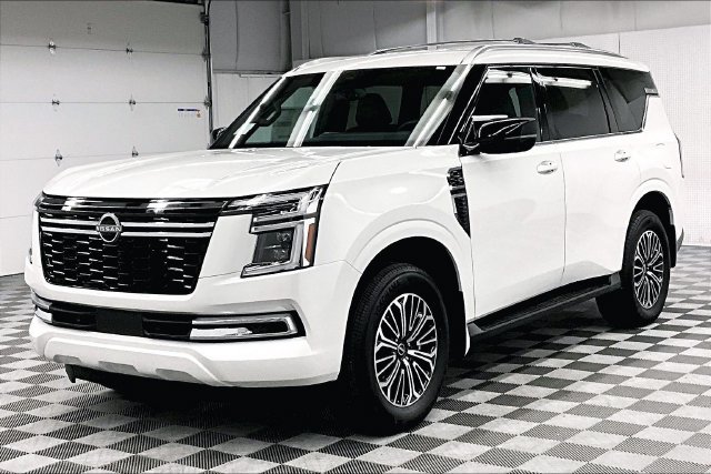 New 2026 Nissan Armada SL w/ Captain's Chari Seat Package AWD/4WD image 2