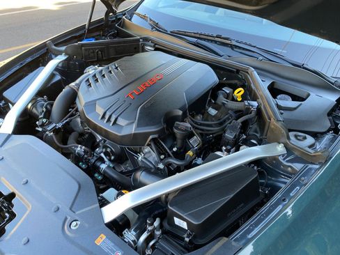 Used 2022 Kia Stinger GT1 RWD image 17