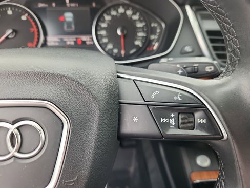 Used 2021 Audi Q5 2.0T Premium image 19
