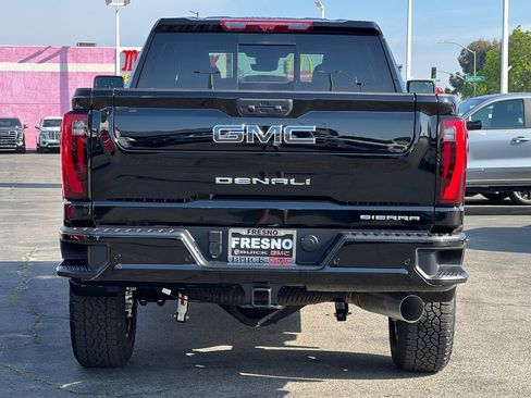 New 2026 GMC Sierra 2500 Denali Ultimate AWD/4WD image 6