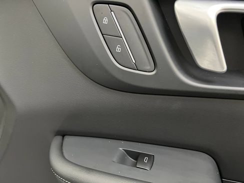 Used 2026 Buick Enclave Preferred FWD image 36