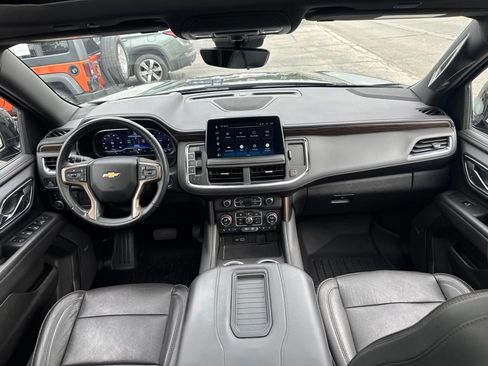 Used 2023 Chevrolet Suburban High Country w/ LPO, Illumination Package AWD/4WD image 31