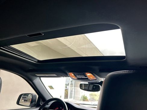 Used 2023 Dodge Durango R/T image 31