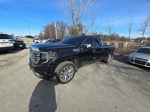 Used 2022 GMC Sierra 1500 Denali Ultimate image 2