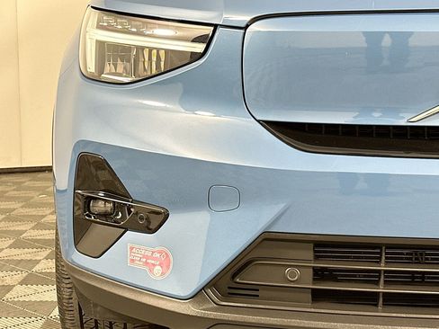 Used 2023 Volvo C40 P8 Recharge Plus w/ Protection Package Premier AWD/4WD image 16