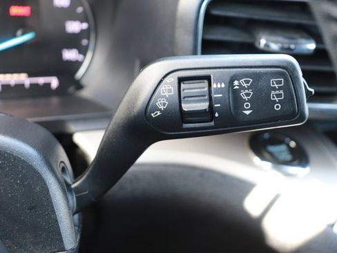 Used 2023 Ford Explorer XLT w/ Equipment Group 202A RWD image 24
