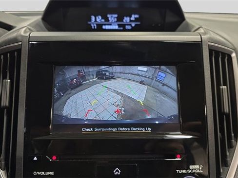 Used 2023 Subaru Crosstrek 2.0i Premium image 18