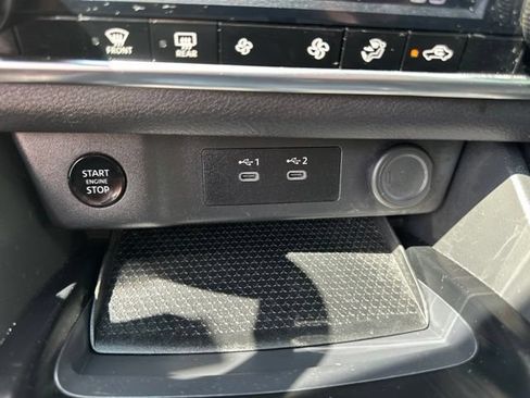 Used 2024 Nissan Rogue SV AWD/4WD image 26