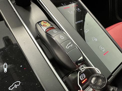 New 2026 Porsche Macan GTS AWD/4WD image 46