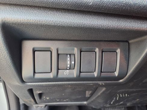 Used 2023 Subaru Outback 2.5i image 19