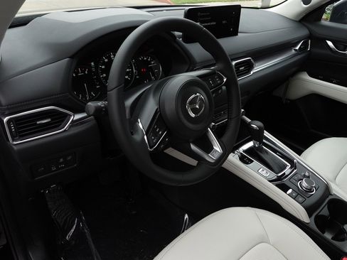 New 2025 MAZDA CX-5 AWD 2.5 S w/ Premium Plus Pkg image 10