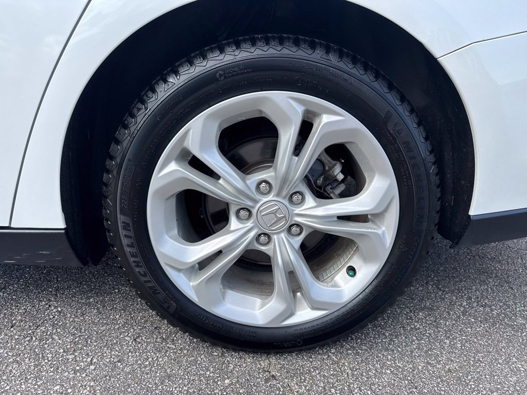 Used 2023 Honda Accord LX image 40