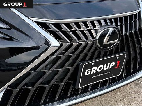 Used 2025 Lexus ES 350 w/ Premium Package image 26