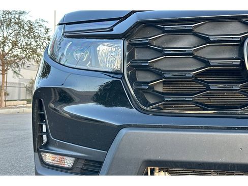 Certified 2023 Honda Passport Elite image 49