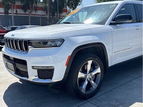 Used 2021 Jeep Grand Cherokee L Limited AWD/4WD image 49
