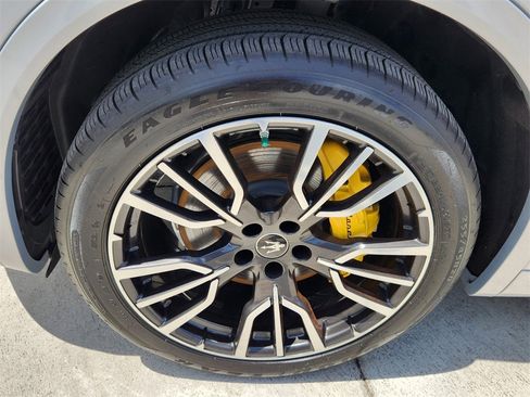 New 2024 Maserati Grecale GT image 5