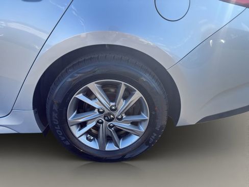 Used 2019 Kia Optima LX FWD image 24