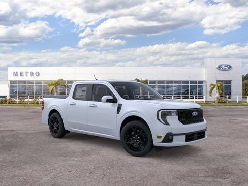 New 2026 Ford Maverick Lobo AWD/4WD image 18