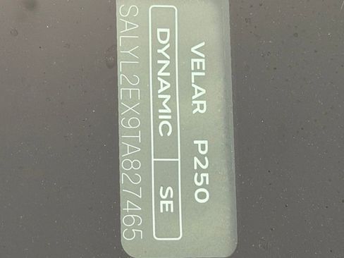 New 2026 Land Rover Range Rover Velar Dynamic SE image 20