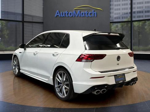 Used 2024 Volkswagen Golf R image 8