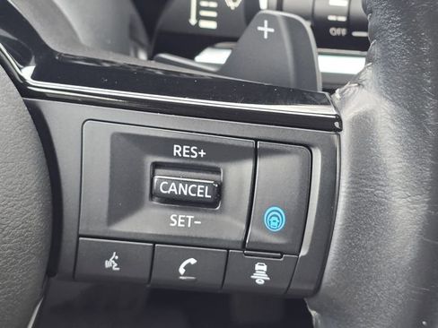 Used 2022 Nissan Pathfinder SL w/ SL Premium Package image 35