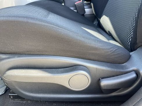 Used 2017 Nissan Juke S FWD image 24