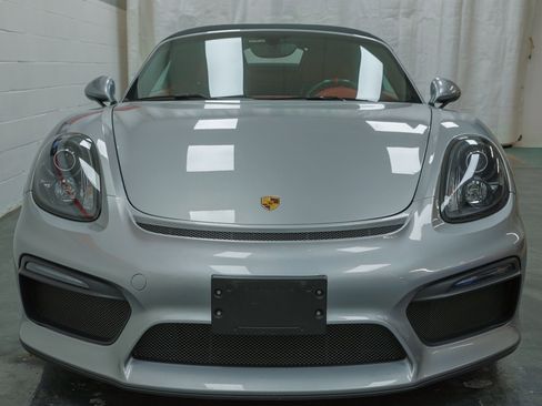 Used 2016 Porsche Boxster Spyder image 4