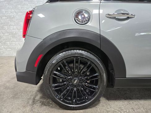 Used 2023 MINI Cooper S image 56
