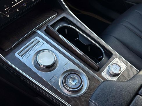 Used 2024 Genesis GV80 2.5T image 27