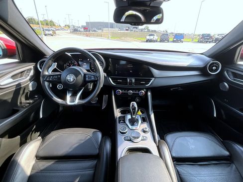 Used 2021 Alfa Romeo Giulia Ti Sport AWD/4WD image 13