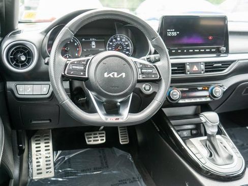 Used 2023 Kia Forte GT-Line w/ GT-Line Premium Package FWD image 14