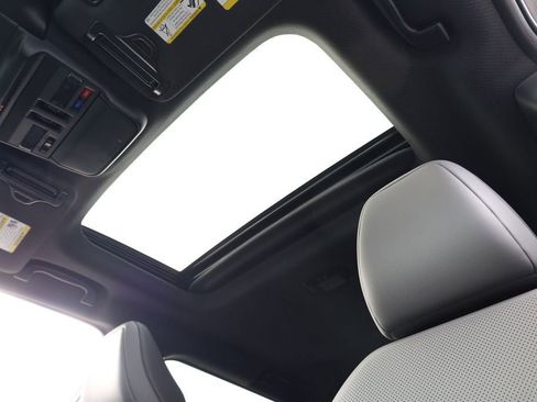 New 2026 Subaru Outback Limited AWD/4WD image 8