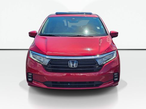 Used 2023 Honda Odyssey Touring image 2