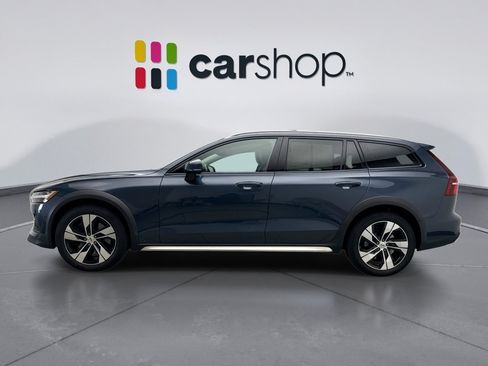 Used 2020 Volvo V60 T5 Cross Country w/ Protection Package Premier AWD/4WD image 2